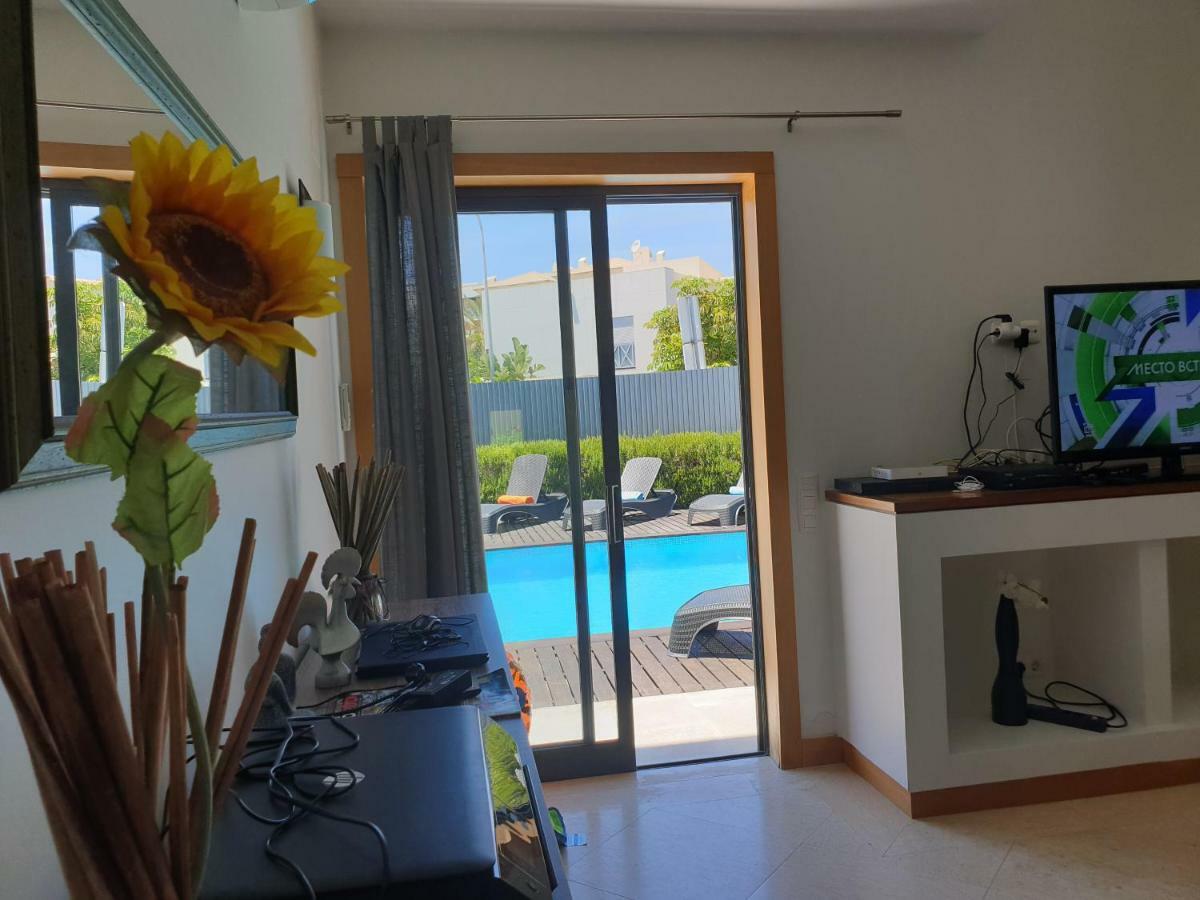 Albufeira Oura Beach V4 Villa Marisa with private Pool Esterno foto